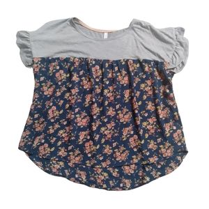 Xhilaration Womens floral shirt